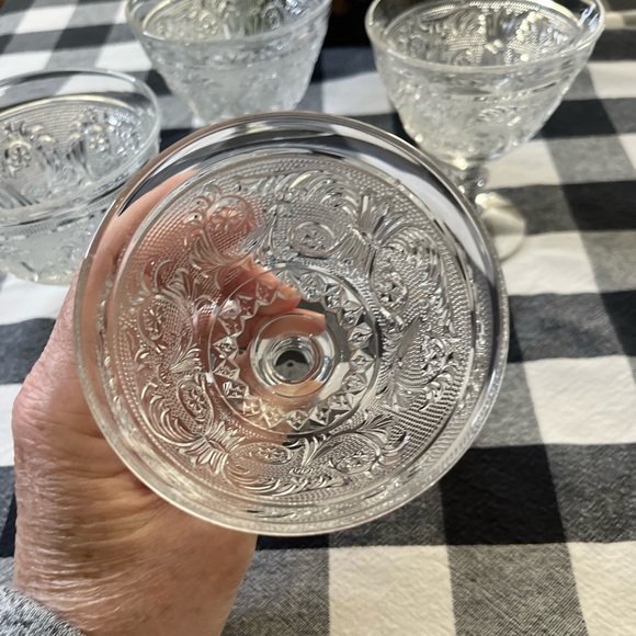 4 - Sandwich Clear Champagne Glasses by Duncan Miller - Picture 4 of 6